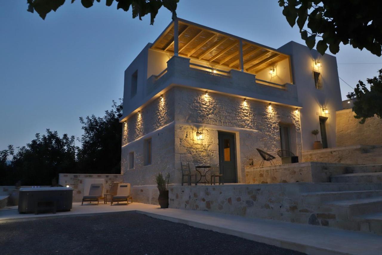 Amvikas Suites-Sitia Luaran gambar